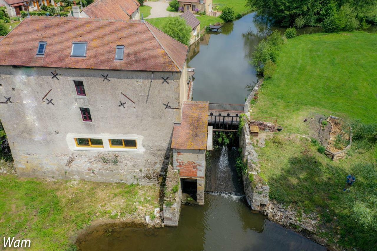 Le Moulin De Gateau Hotel Saint-Pierre-les-Etieux Exterior photo